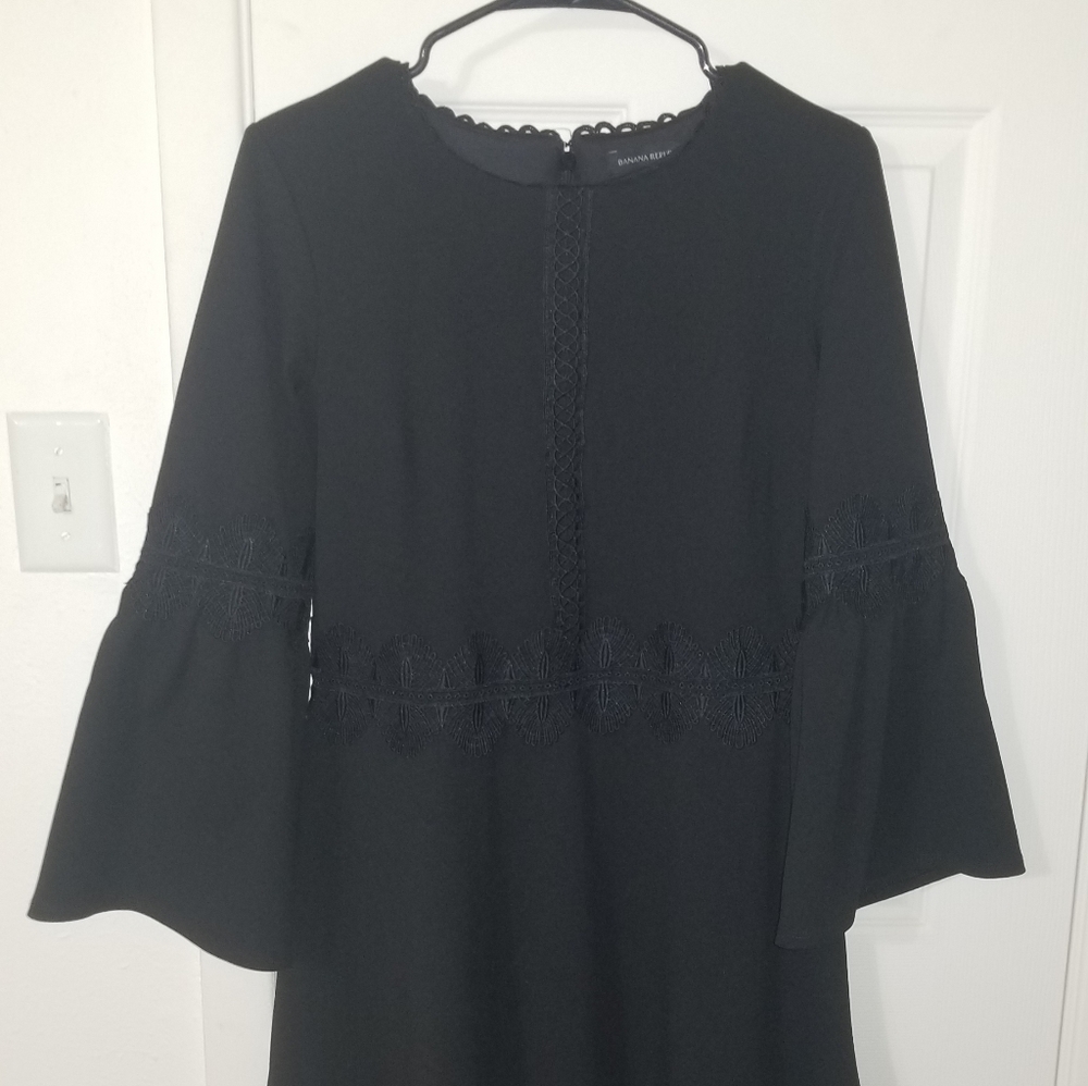 Banana Republic black Dress lace accents